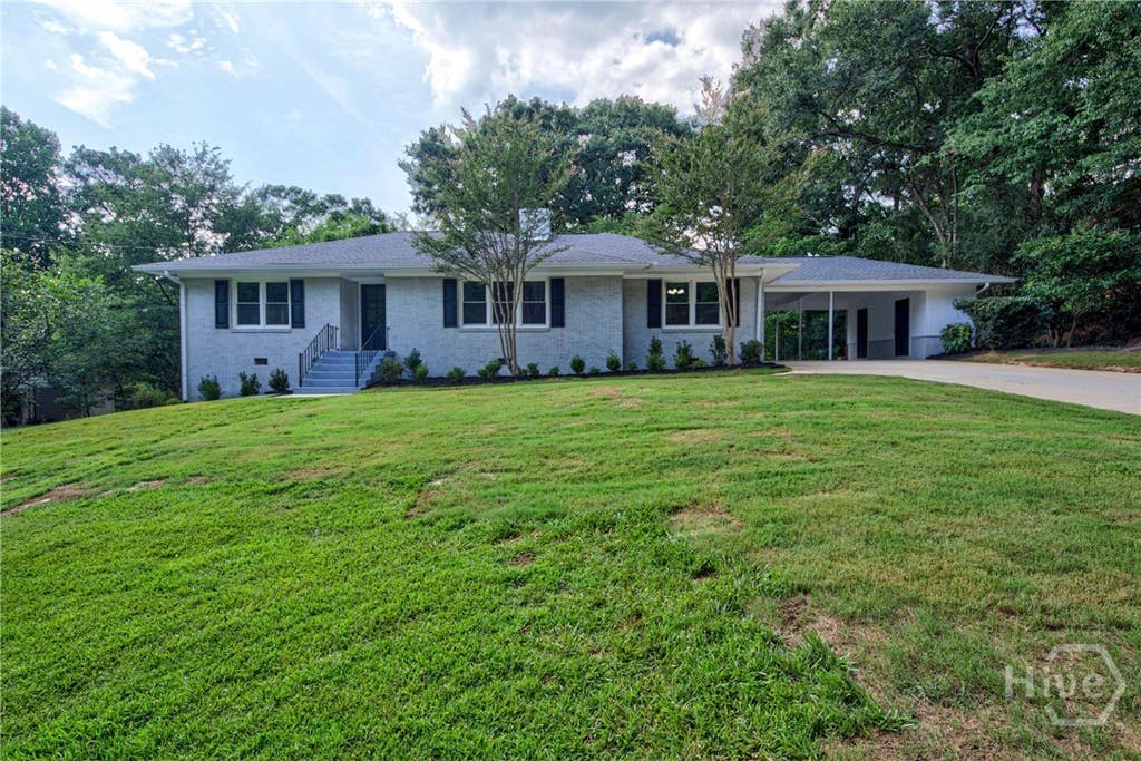 Photo of 270 Pine Valley Drive, Athens, GA 30606 (MLS # CL361834)