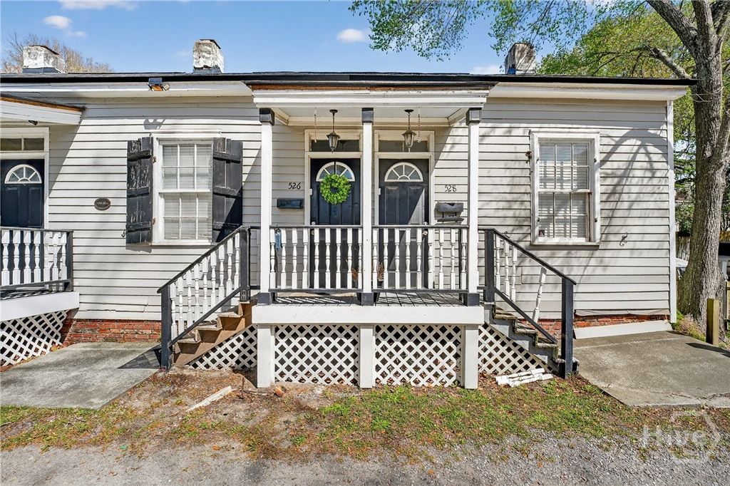 Photo of 526 E Gwinnett Lane #4, Savannah, GA 31401 (MLS # SA351538)