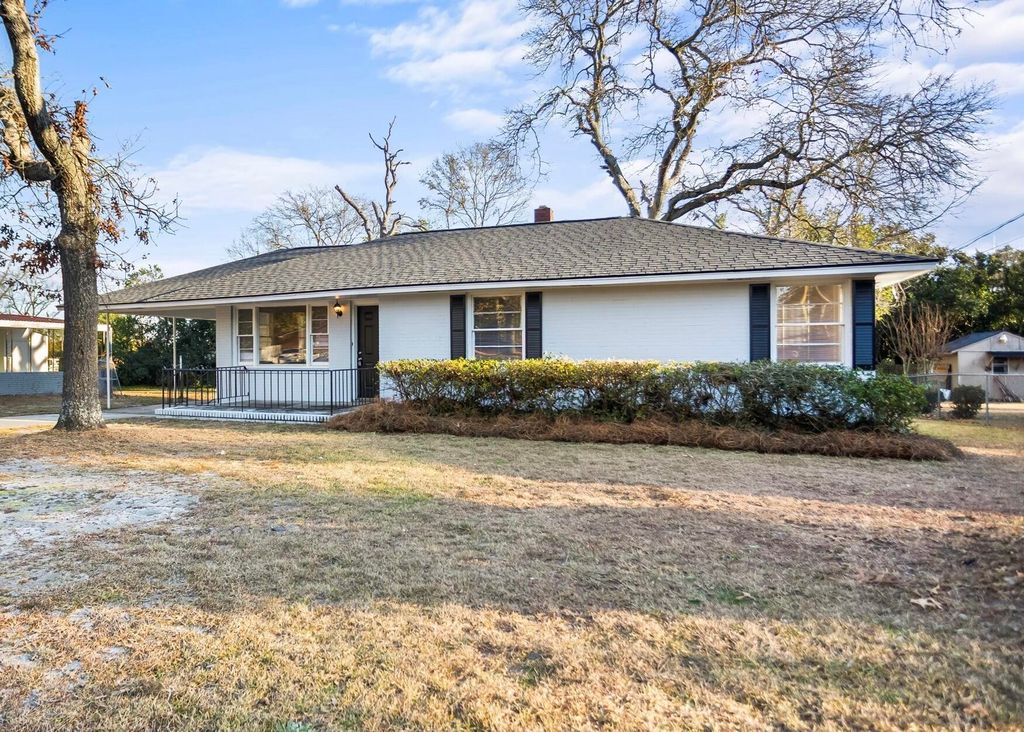 Photo of 2812 Rocky Creek Road, Augusta, GA 30906 (MLS # 550541)