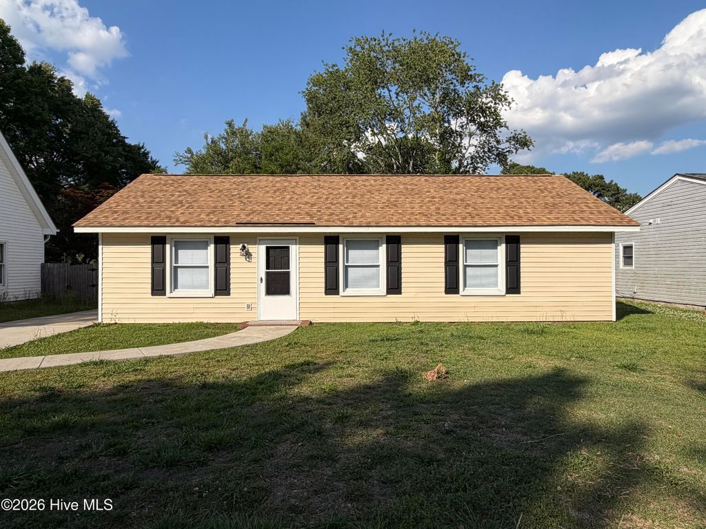 Photo of 102 Fletcher Place, Greenville, NC 27858 (MLS # 100575802)
