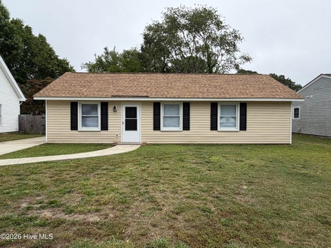 Homes For Sale - 102 Fletcher Place<br/> Pitt County, Greenville, NC 27858