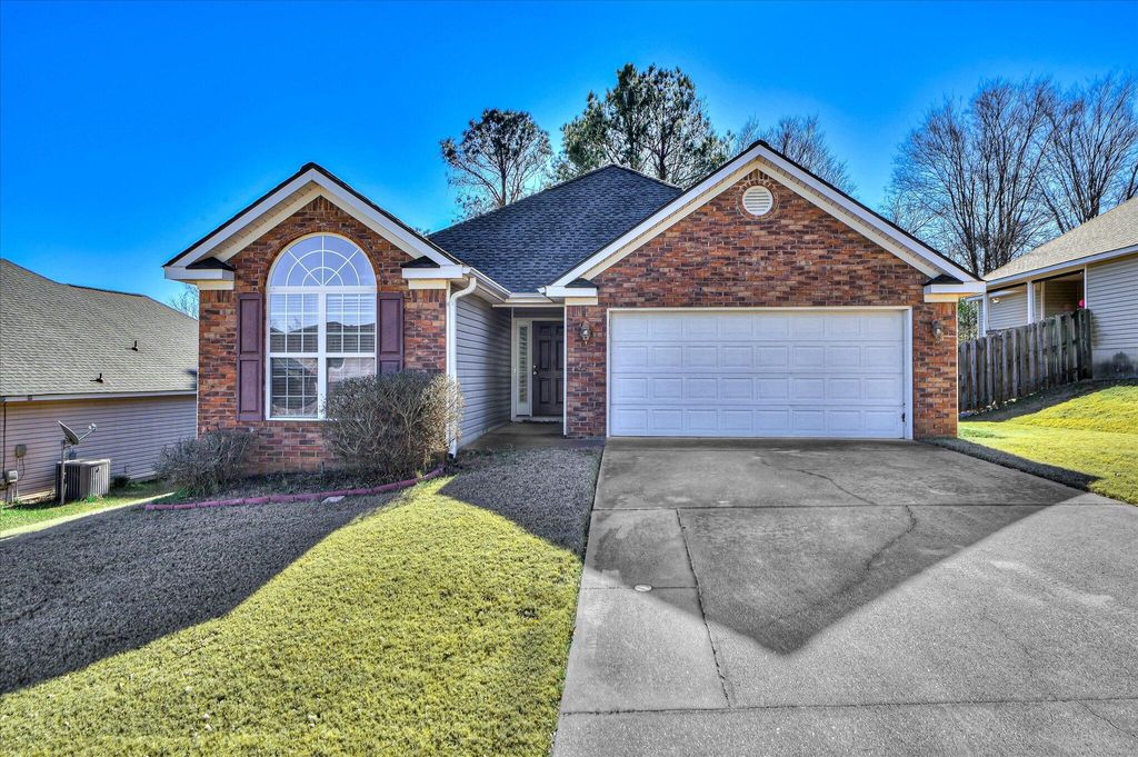 Photo of 584 Lory Lane, Grovetown, GA 30813 (MLS # 550527)