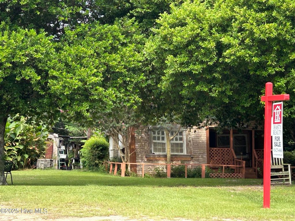 Photo of 13241 Highland Road, Laurinburg, NC 28352 (MLS # 100551710)