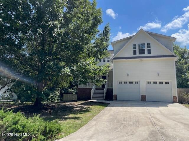 305 Hickory Lane