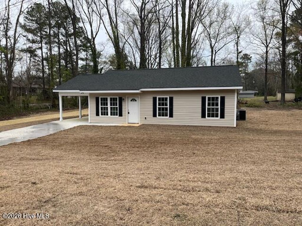 Photo of 1811 Sunset Belt, Rockingham, NC 28379 (MLS # 100561813)