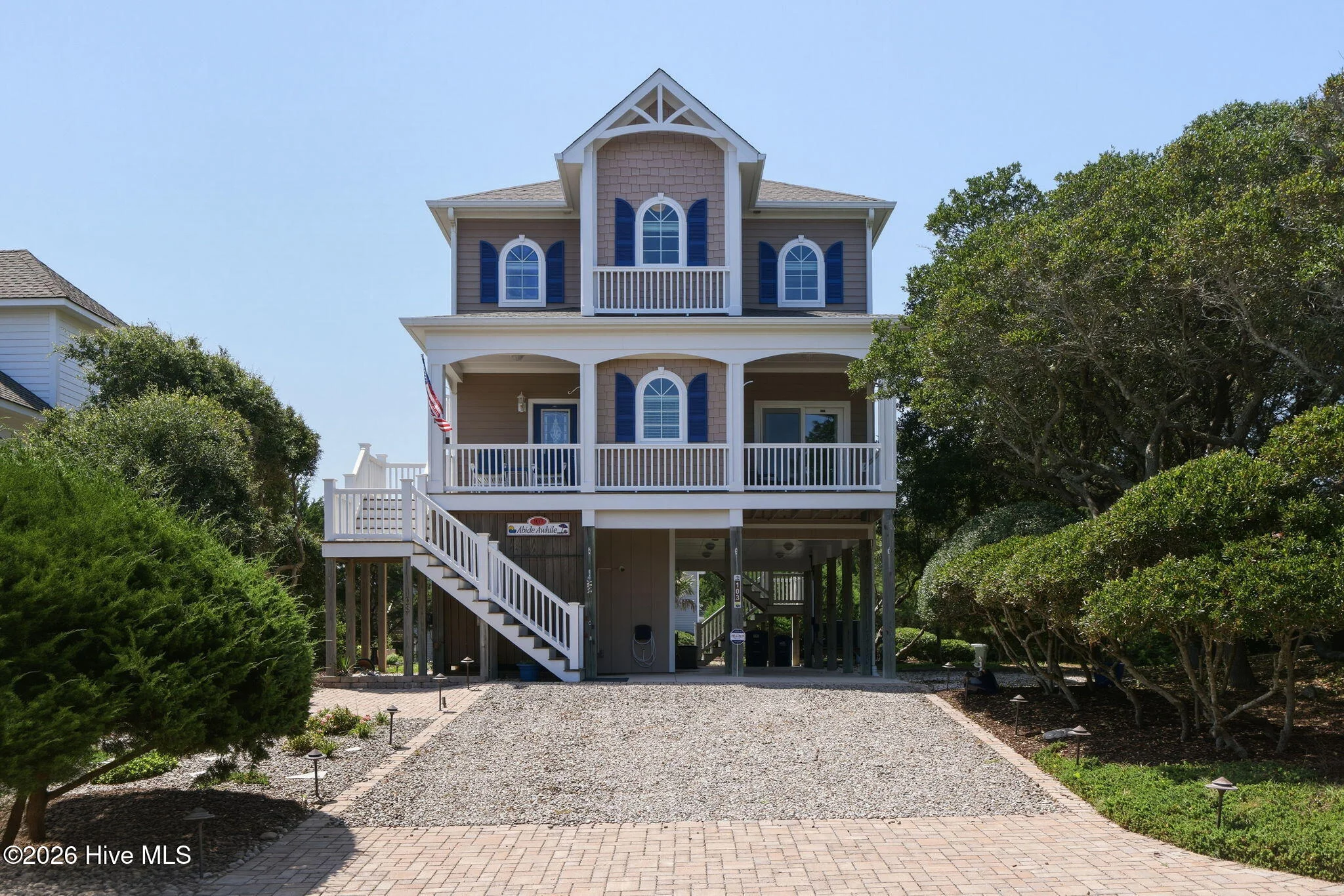 103 Elizabeth Street