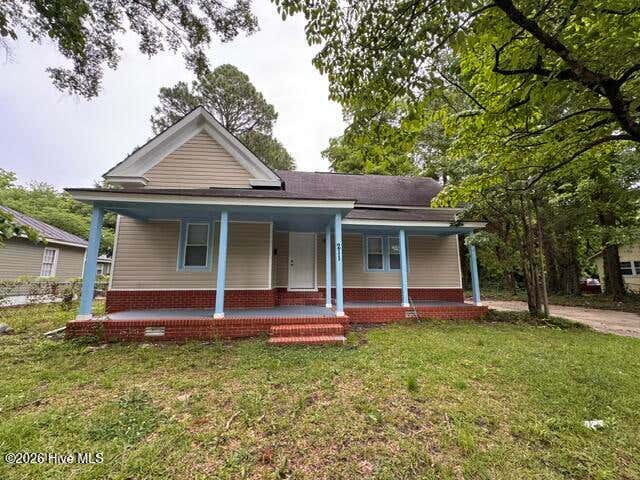 Photo of 211 E Williamson Street, Mount Olive, NC 28365 (MLS # 100577741)