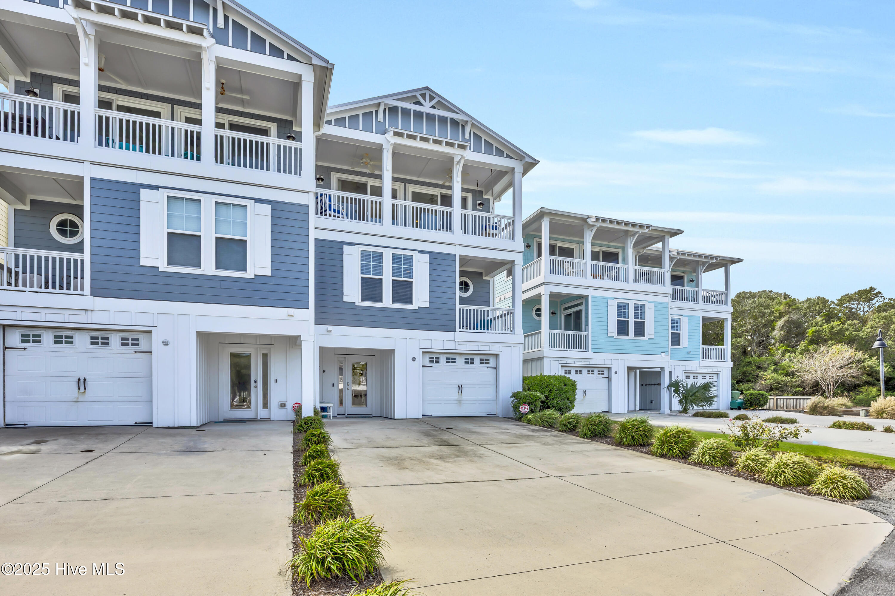 305 Kure Village Way