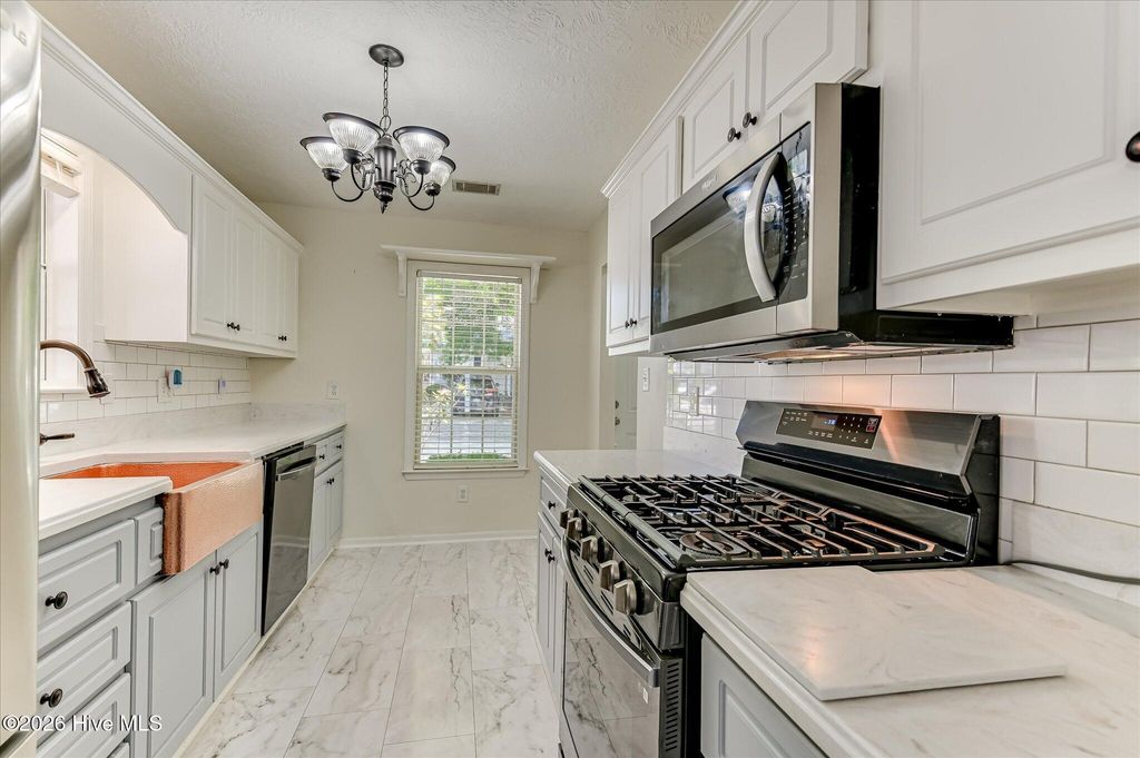 Photo of 1035 Old Marks Drive, Augusta, GA 30909 (MLS # 100574949)