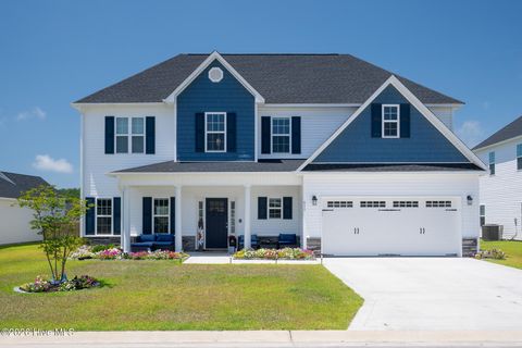 Homes For Sale - 611 Carmel Drive<br/> Sneads Ferry, NC 28460