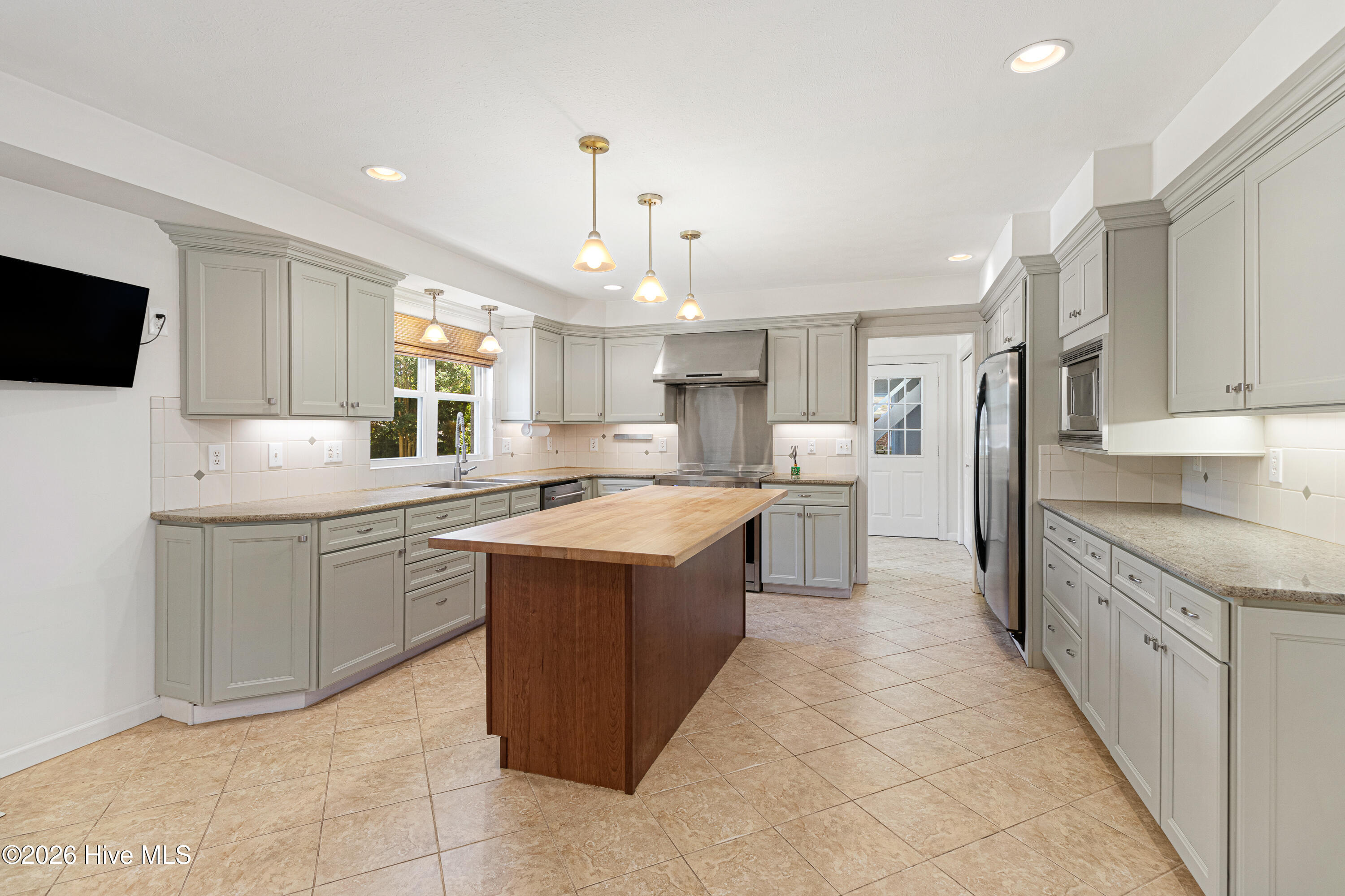 117 Hodges Street