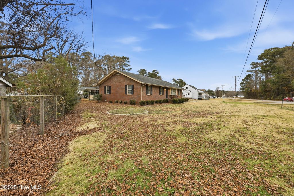 Photo of 103 Cartwright Road, Elizabeth City, NC 27909 (MLS # 100546296)
