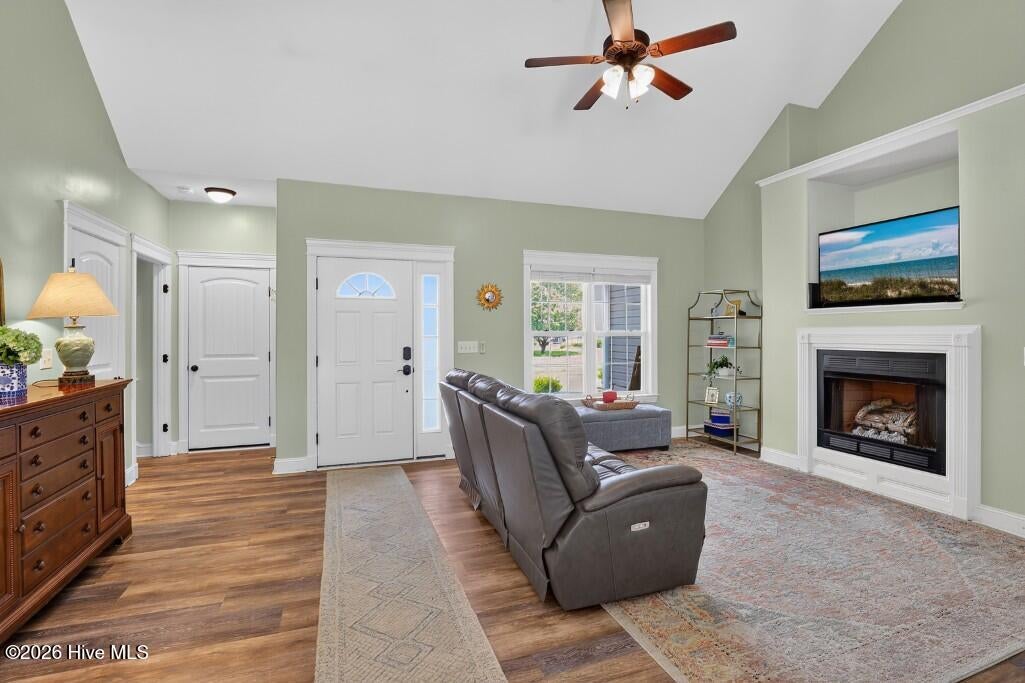 106 Fernie Lane