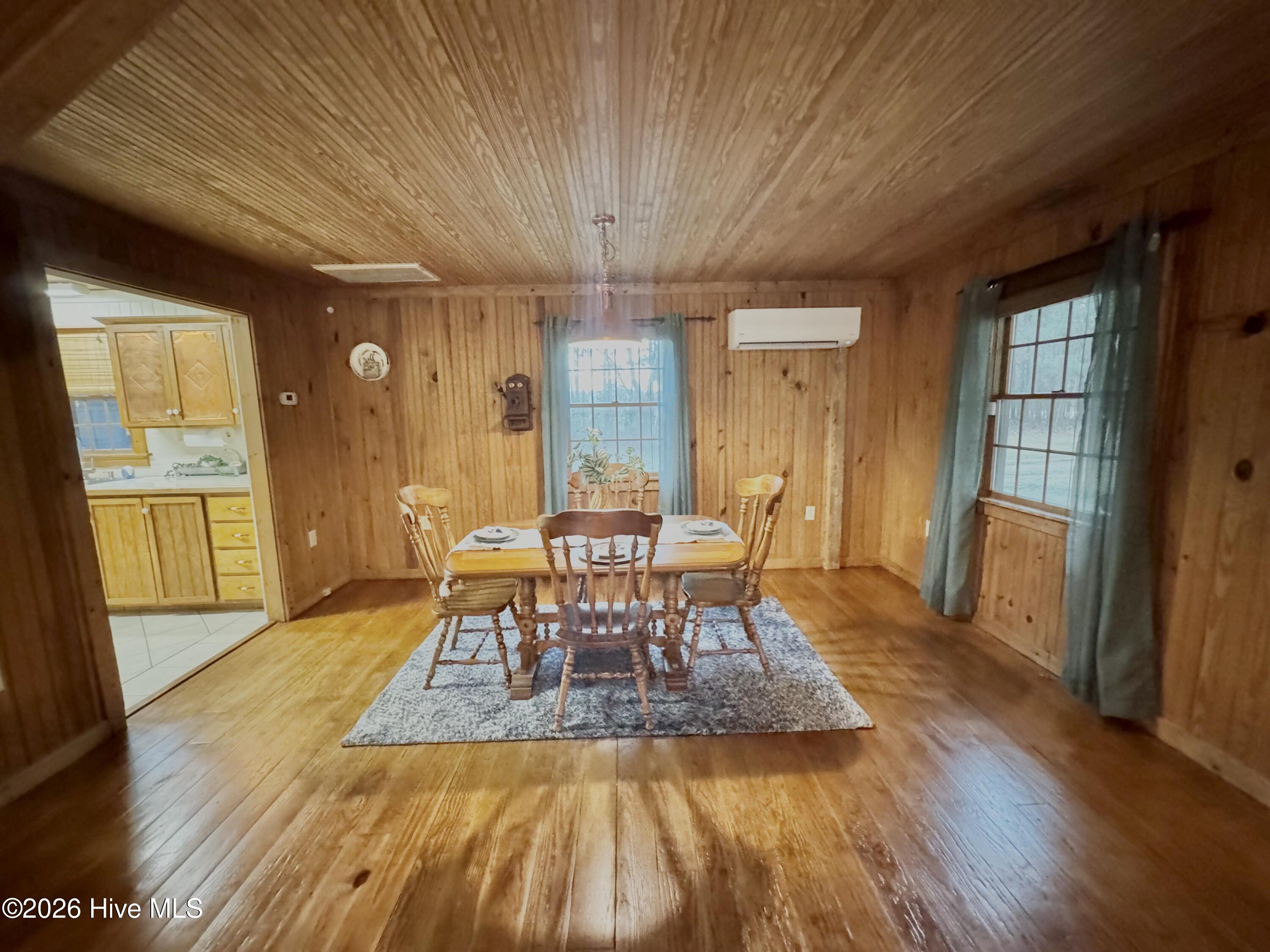 687 Alligator Creek Road