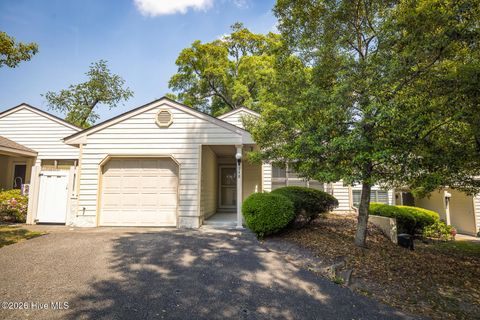 Photo of 948 Birch Creek Drive, Wilmington, NC 28403 (MLS # 100567936)