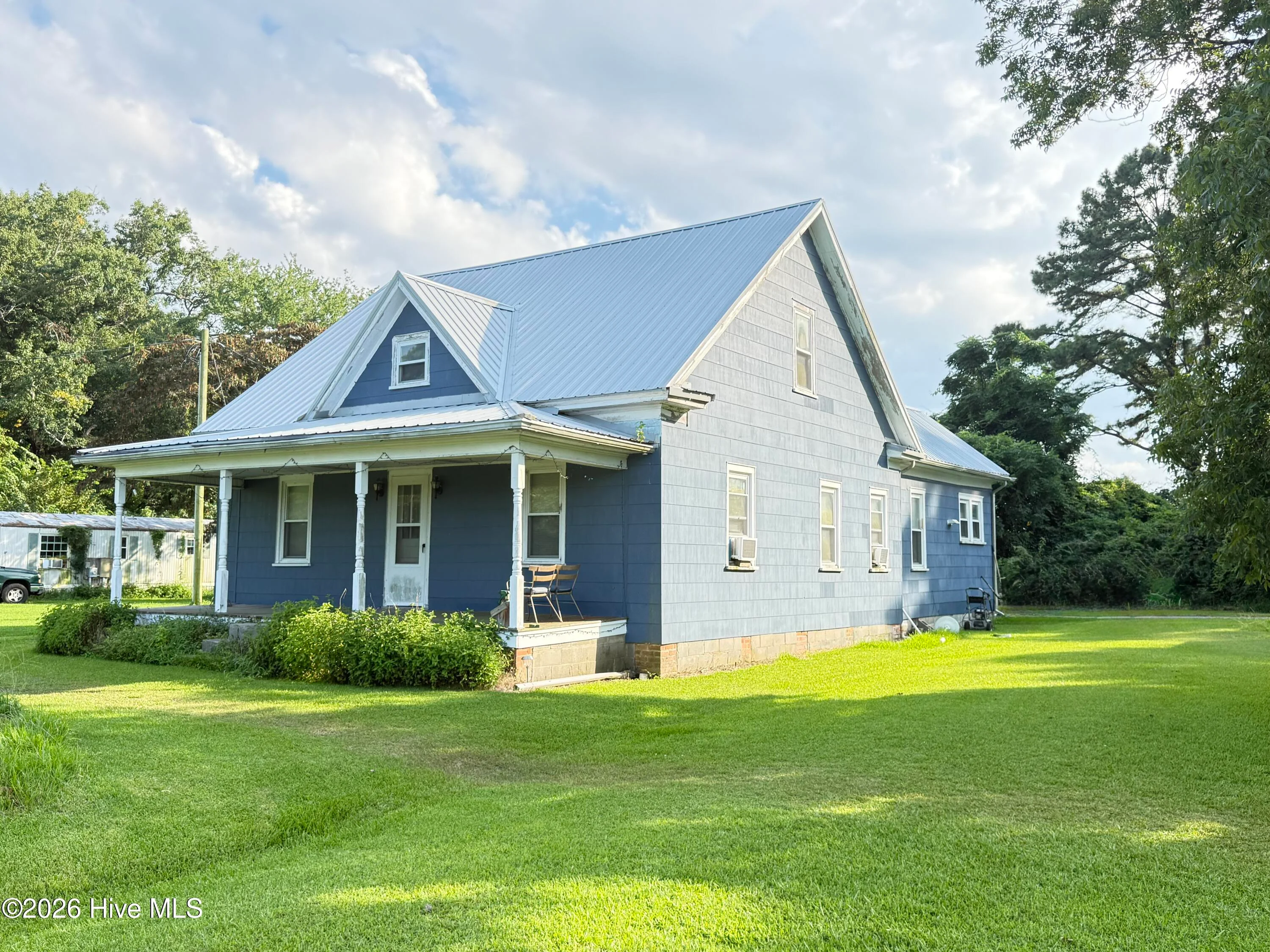 1382 Harvey Point Road