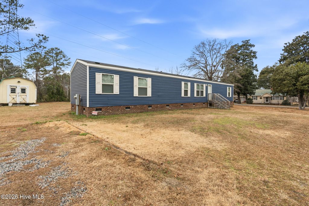 Photo of 102 Chestnut Lane, Rockingham, NC 28379 (MLS # 100555065)