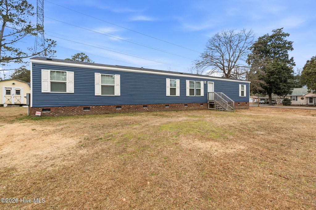 Photo of 102 Chestnut Lane, Rockingham, NC 28379 (MLS # 100555065)