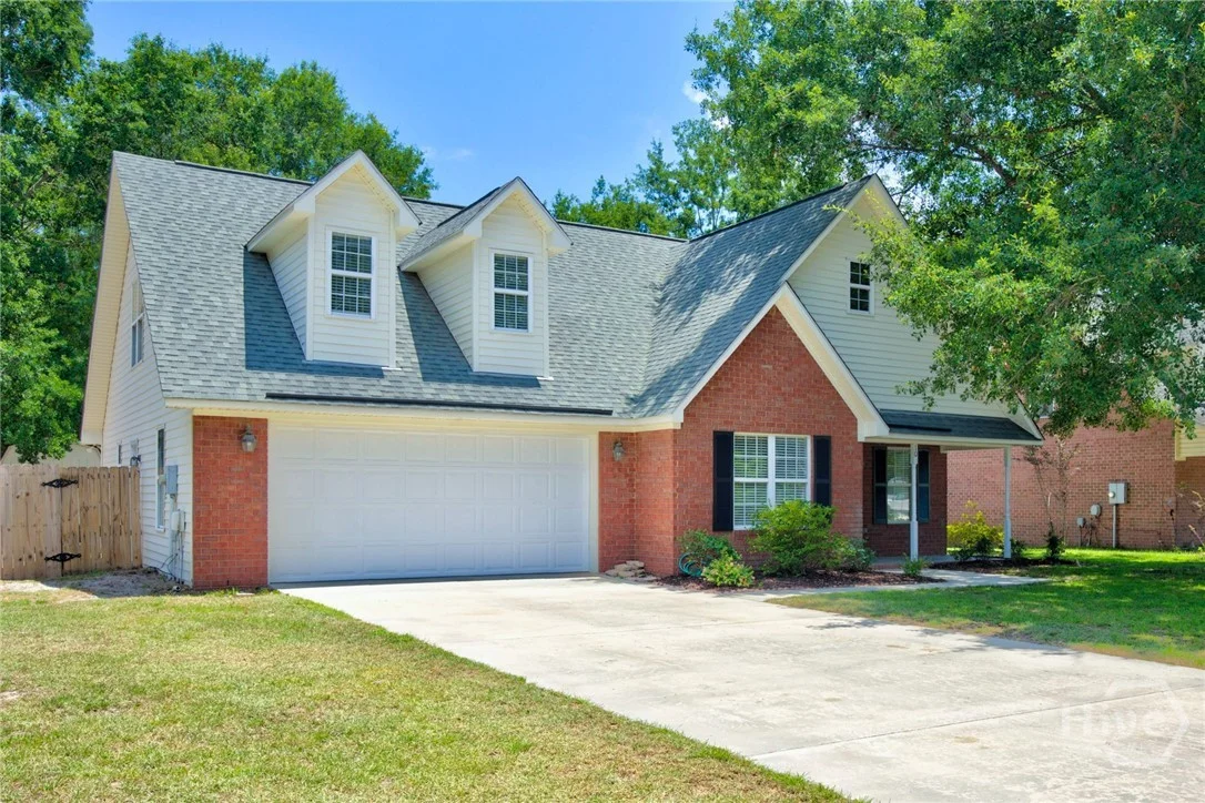 103 Crossing Circle