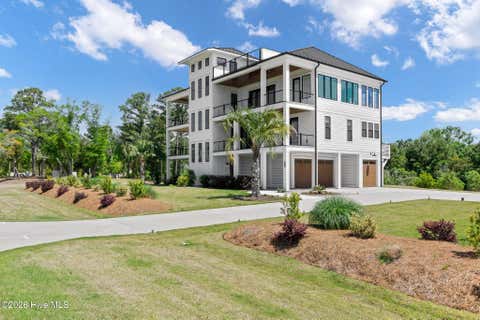 Homes For Sale - 8413 River Road<br/> Wilmington, NC 28412