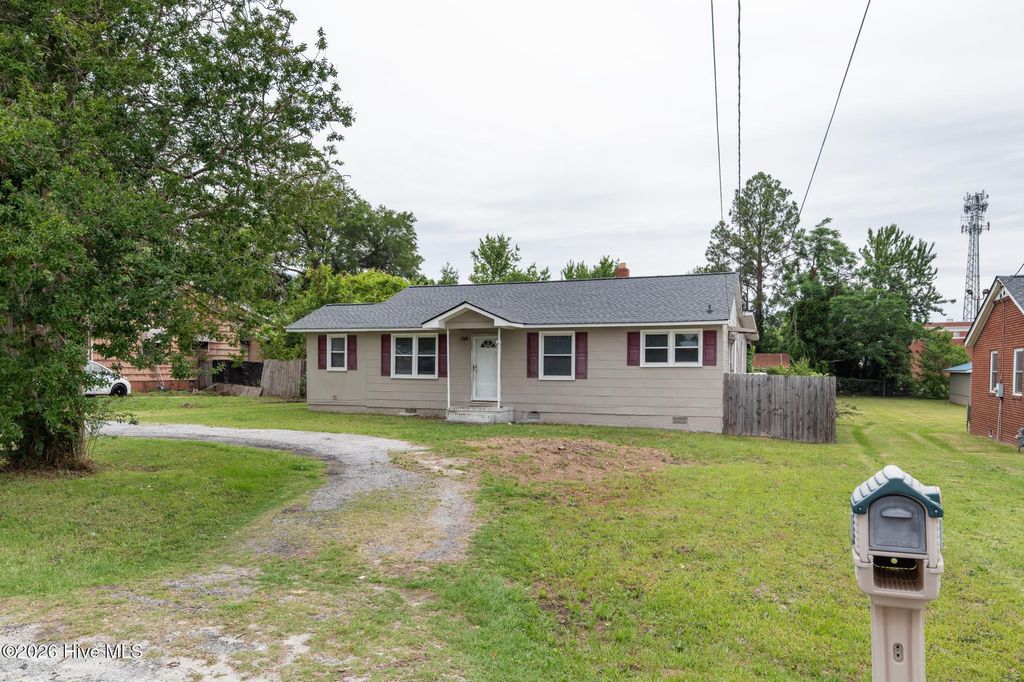 Photo of 2105 Eastside Court, Augusta, GA 30906 (MLS # 100575347)