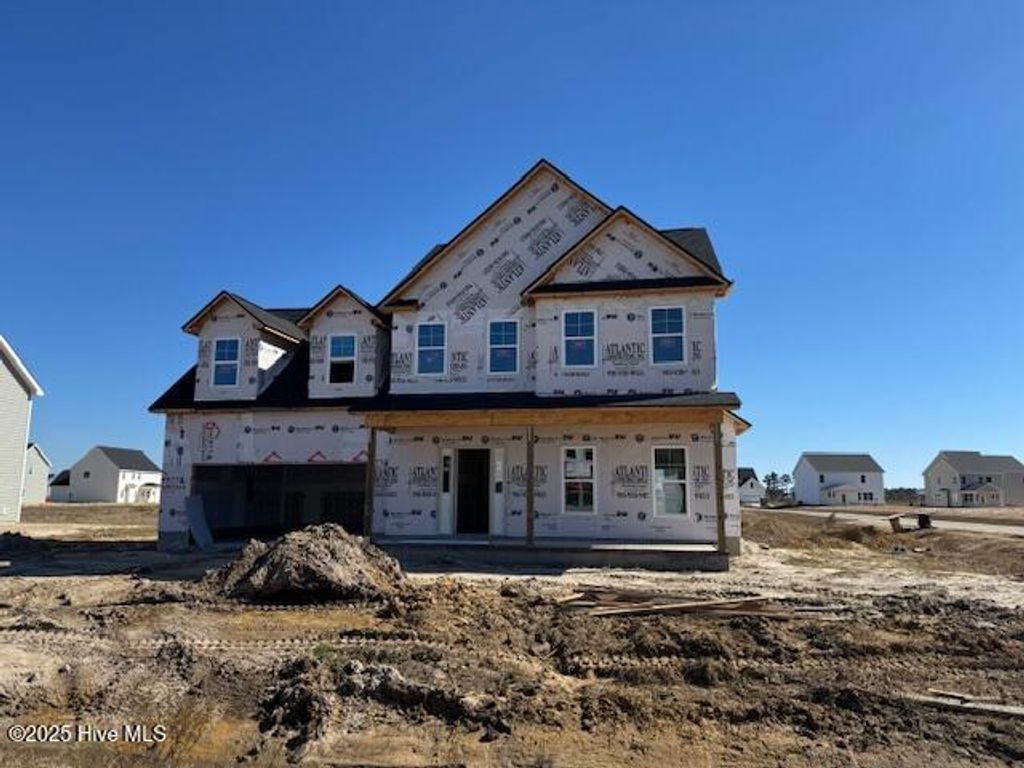 Photo of 905 Wild Azalea Way, Hubert, NC 28539 (MLS # 100523554)