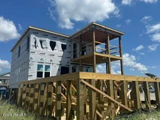 1401 E Beach Drive, Oak Island, NC, 28465