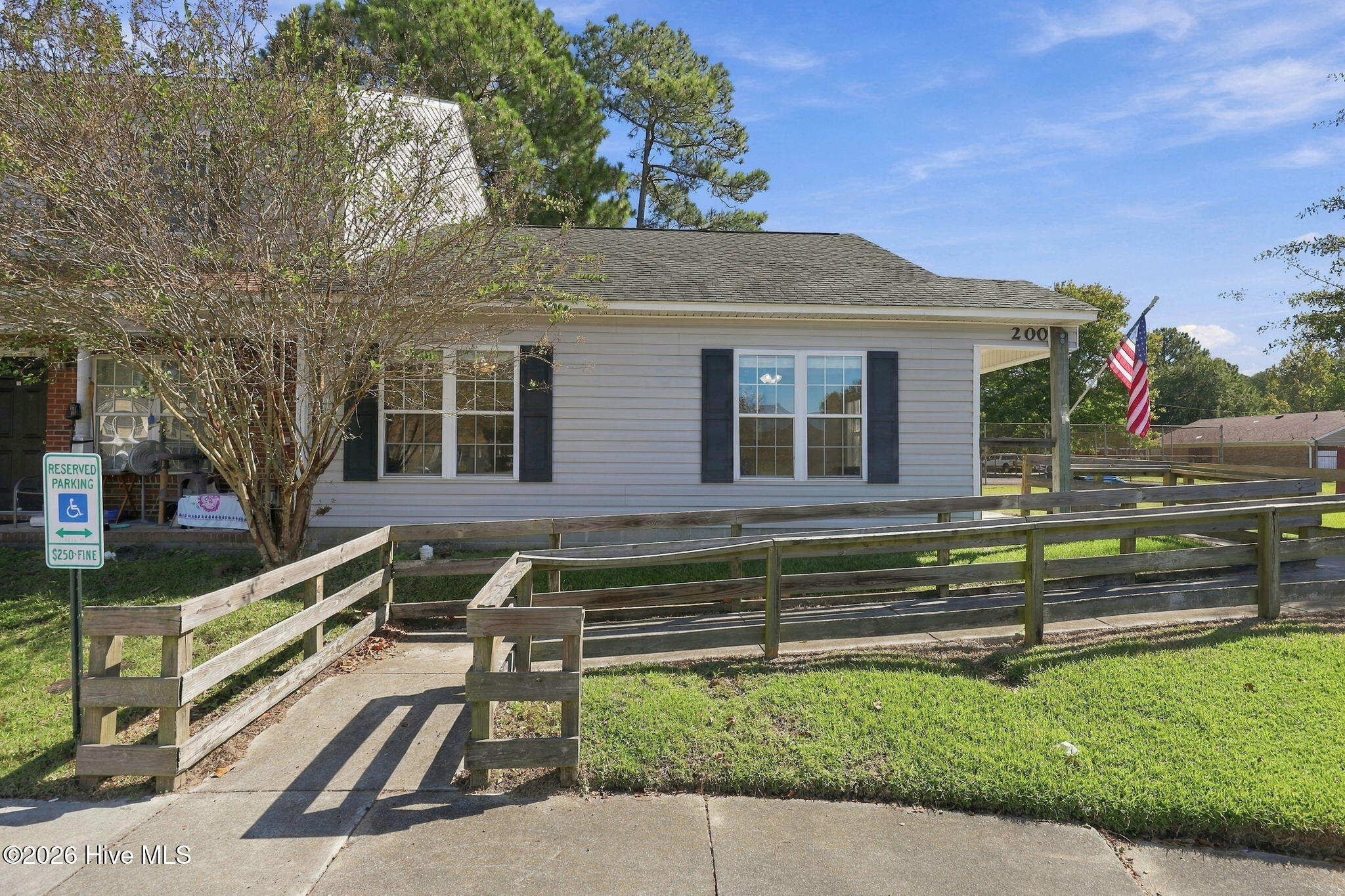 200 Palace Circle