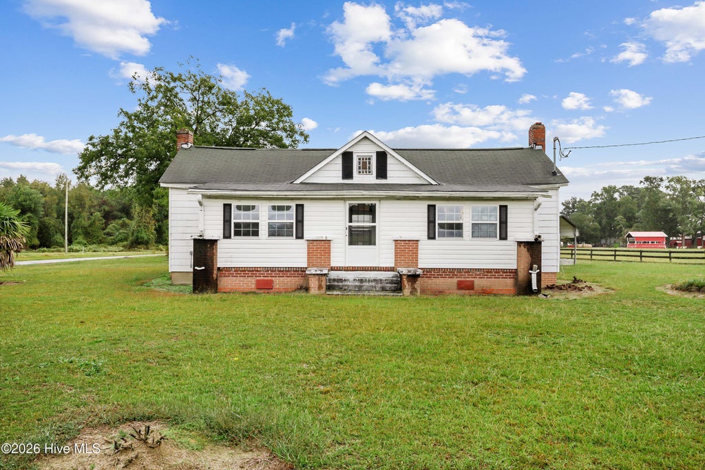 Photo of 1169 Grantham School Road, Mount Olive, NC 28365 (MLS # 100611207)