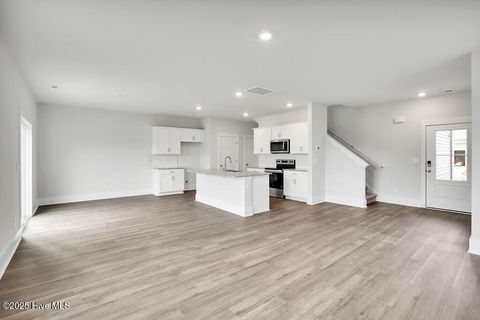 Tiny photo for 6 E Belmont Drive, Wilmington, NC 28411 (MLS # 100545160)