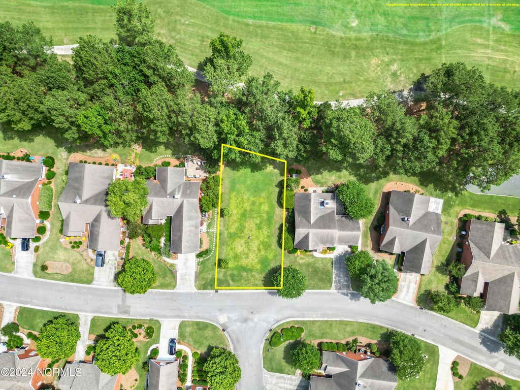 Photo of 123 Candlewood Drive, Wallace, NC 28466 (MLS # 100449613)