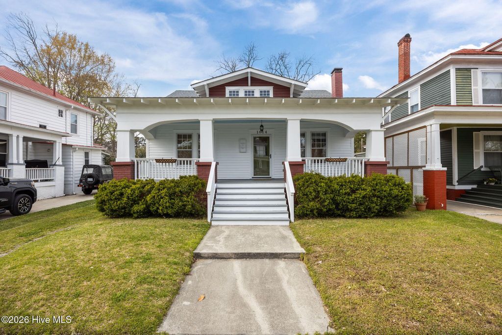 Photo of 1614 Spencer Avenue, New Bern, NC 28560 (MLS # 100563268)