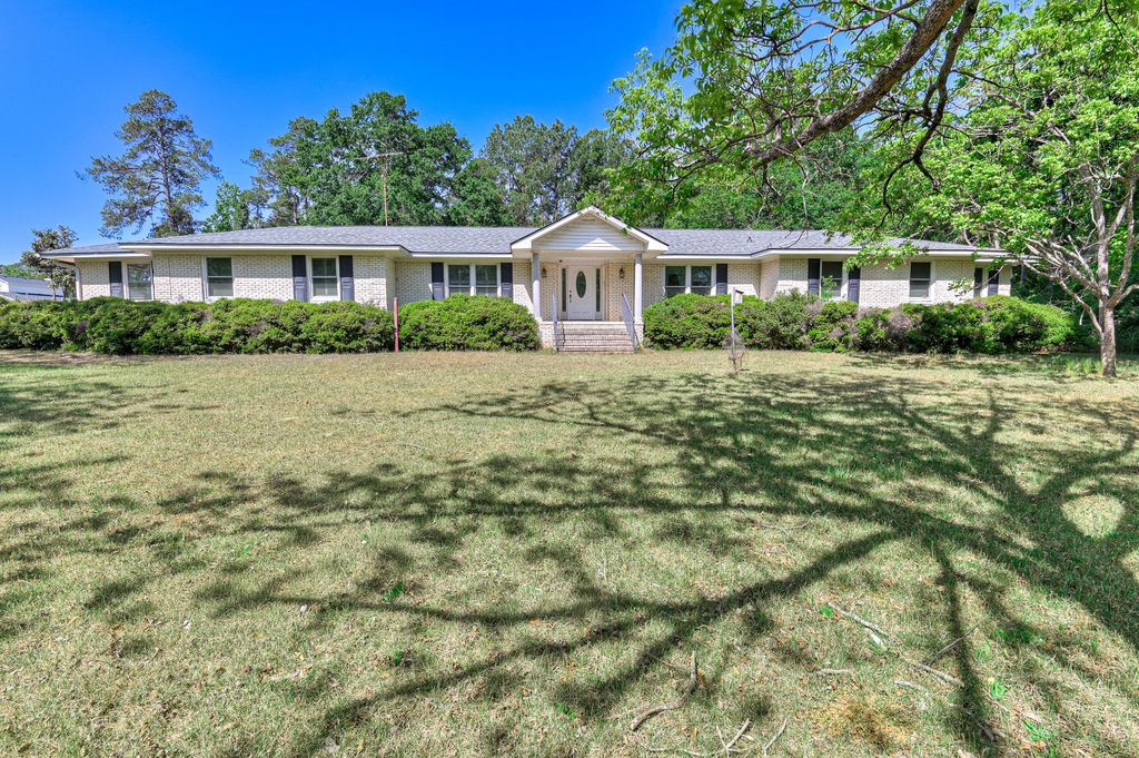 Photo of 540 W Five Notch Road, North Augusta, SC 29860 (MLS # 555031)