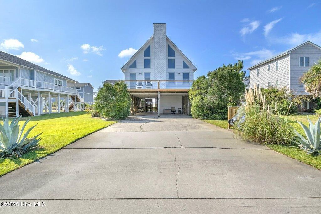 Photo of 6707 Kings Lynn Drive, Oak Island, NC 28465 (MLS # 100510345)