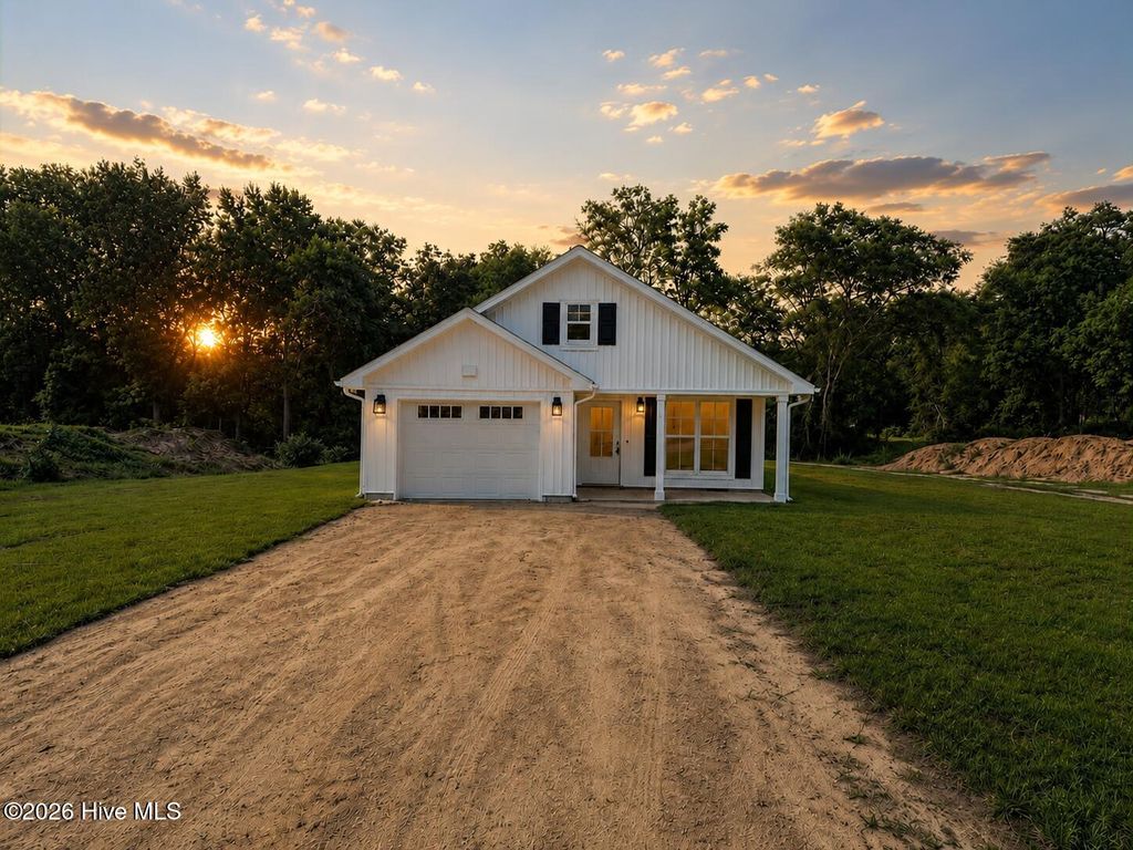 Photo of 12541 Windmere Drive, Laurinburg, NC 28352 (MLS # 100586257)