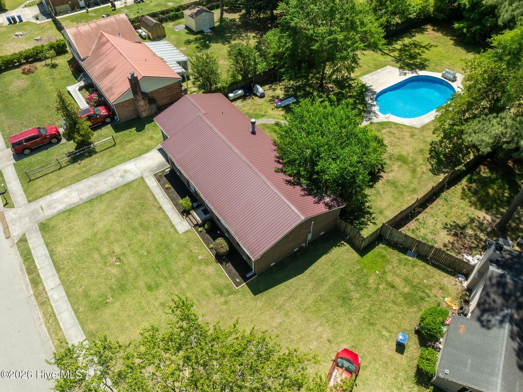 Photo of 905 Winchester Road, Jacksonville, NC 28546 (MLS # 100569028)