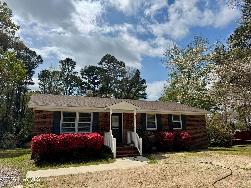 Photo of 1420 Lt Congleton Road, Wilmington, NC 28409 (MLS # 100539021)