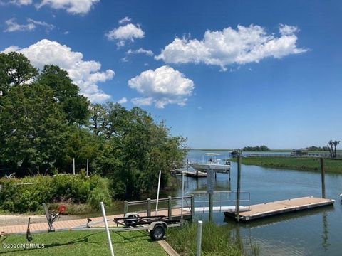 Tiny photo for 76 Hughes Road, Hampstead, NC 28443 (MLS # 100562742)