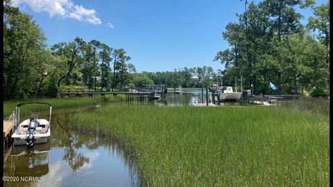 Tiny photo for 76 Hughes Road, Hampstead, NC 28443 (MLS # 100562742)