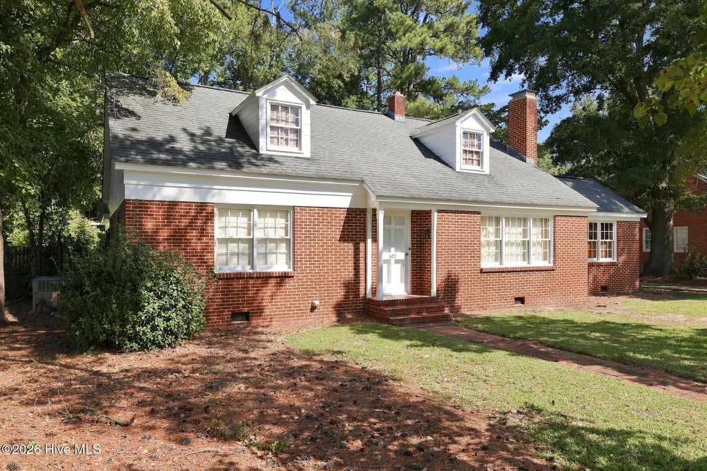 Photo of 407 Cooper Drive, Clinton, NC 28328 (MLS # 100608741)
