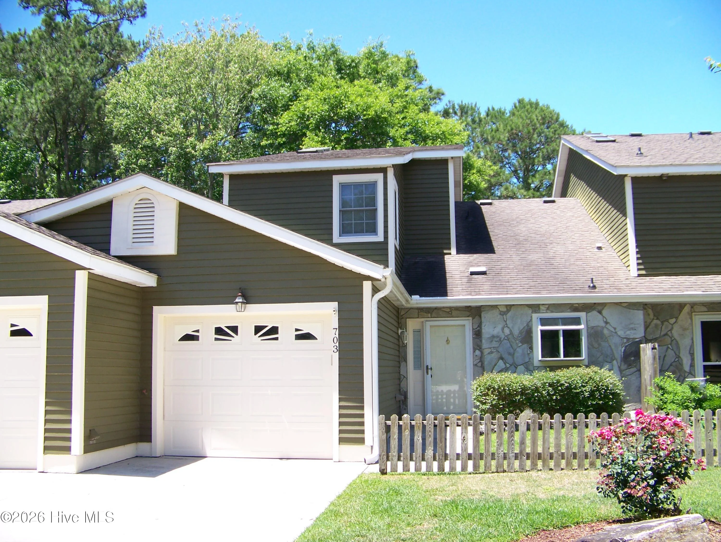 703 Cedarwood Village