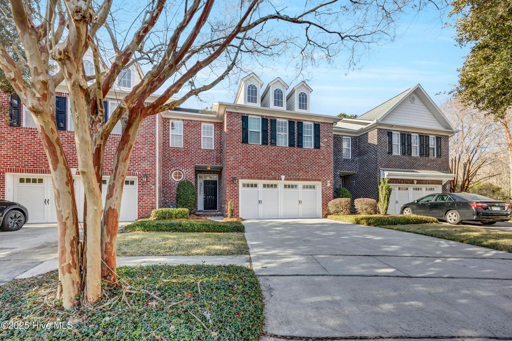 Photo of 4844 Whitner Drive, Wilmington, NC 28409 (MLS # 100545640)