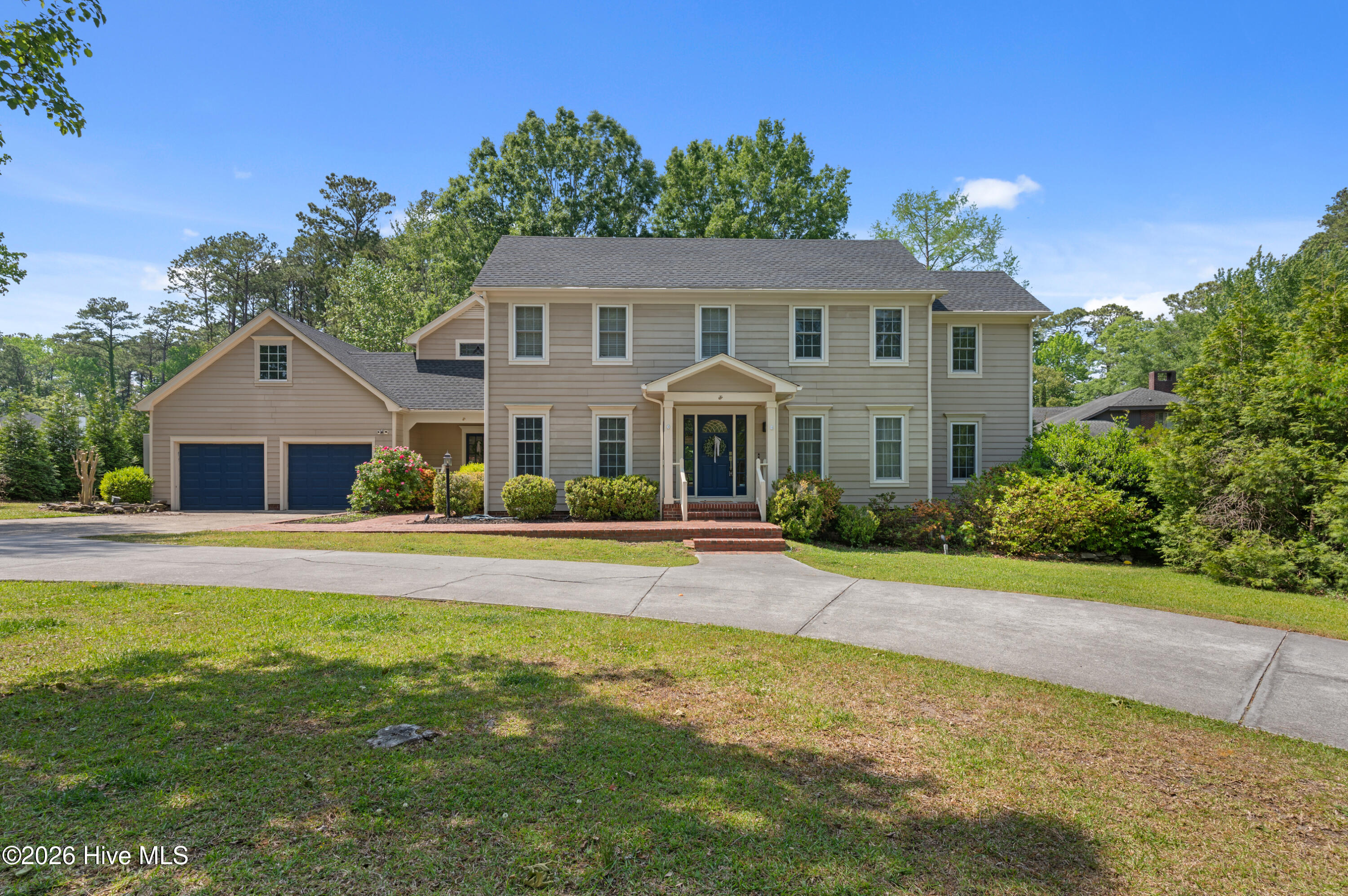 2215 Perry Drive