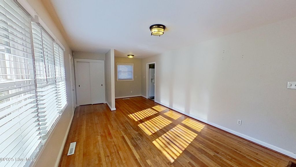 Photo of 134 Kenwood Avenue, Wilmington, NC 28405 (MLS # 100544285)