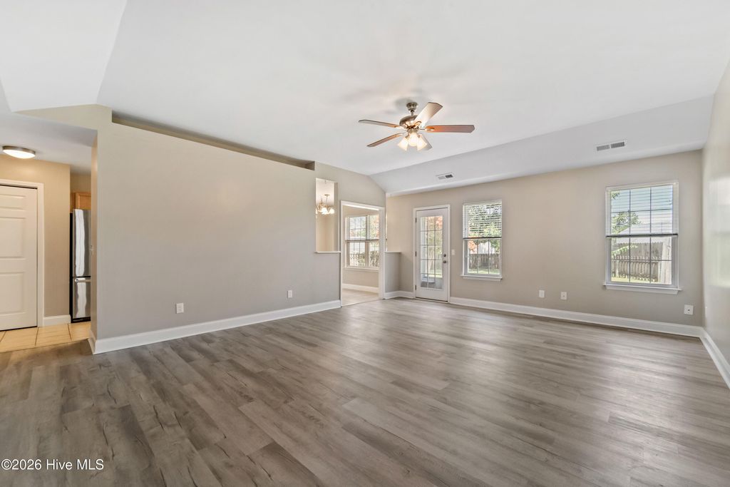 Photo of 3200 Paramount Way, Wilmington, NC 28405 (MLS # 100586883)