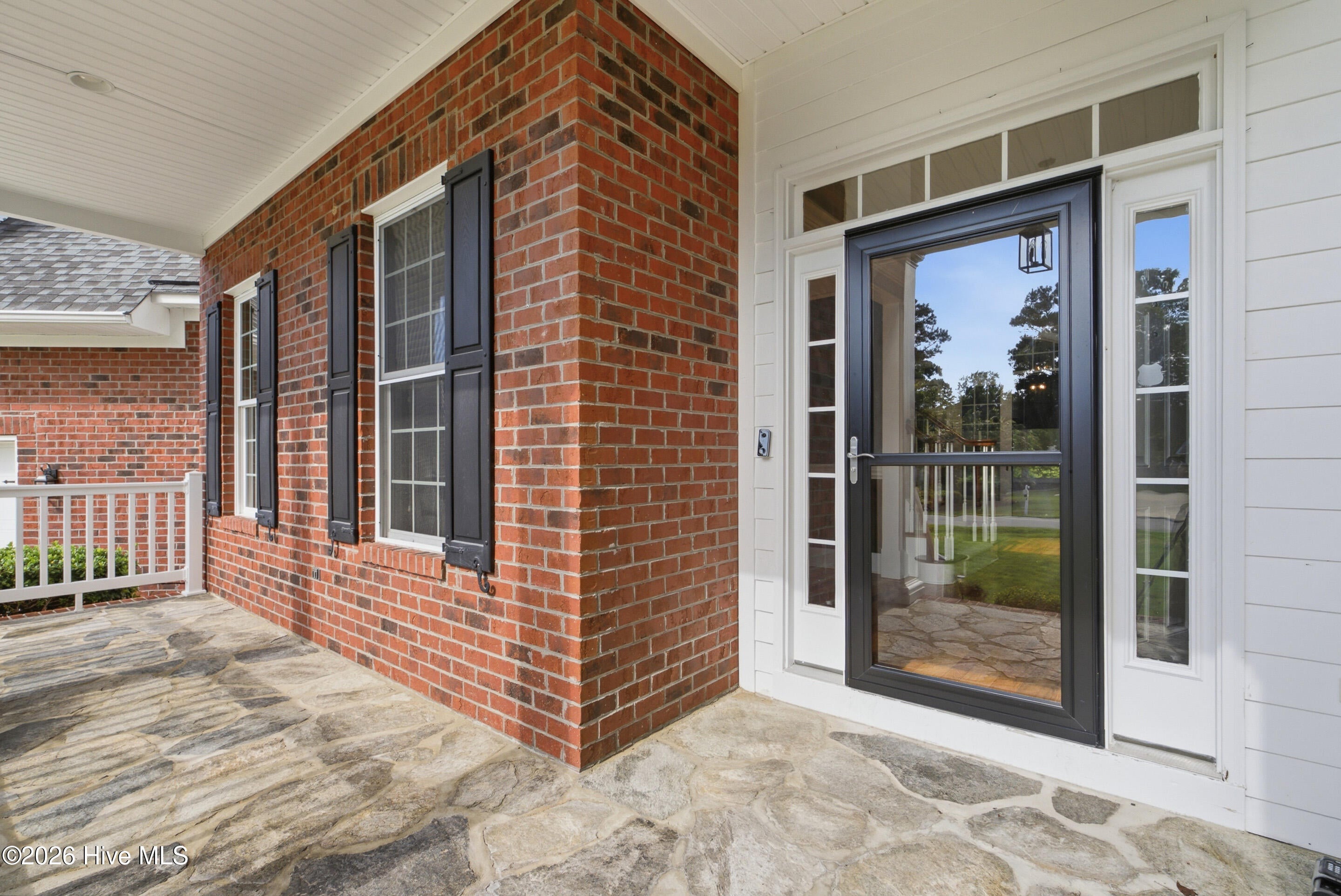 2764 Cedar Crest Drive