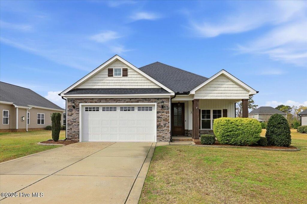 Photo of 125 Muirfield Place, Goldsboro, NC 27534 (MLS # 100563199)