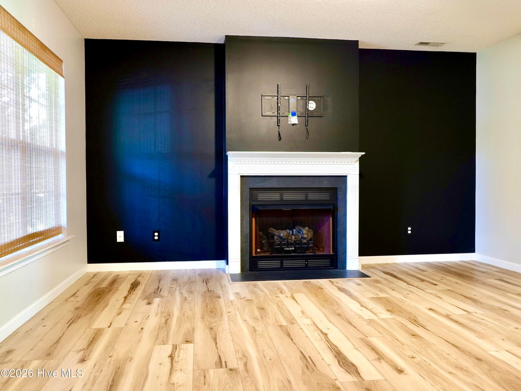 Photo of 504 Bynum Avenue, Maysville, NC 28555 (MLS # 100588657)