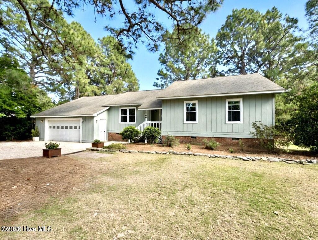 Photo of 106 Juniper Court, West End, NC 27376 (MLS # 100567658)