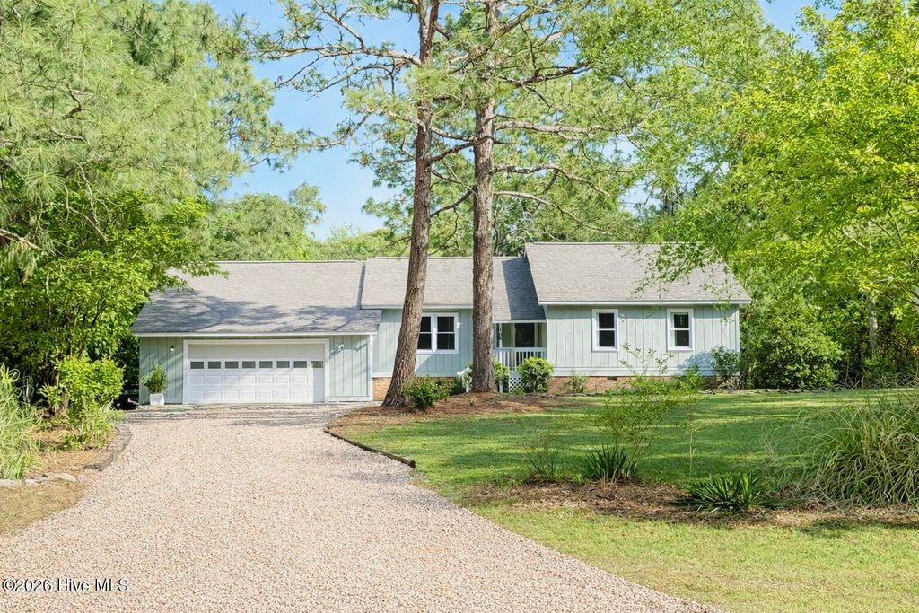 Photo of 106 Juniper Court, West End, NC 27376 (MLS # 100567658)
